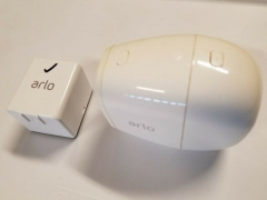 NETGEAR Arlo Pro 2 Wireless Security Camera – White (VMC4030P-100NAS)